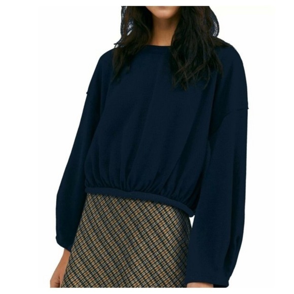 Free People Women Cuddle Bubble Mixed Knit Top Dark Navy Blue Size XS oversized - Picture 4 of 15